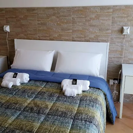 Zevi サレルノ